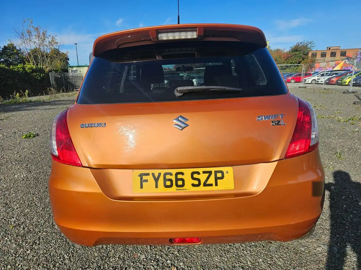 2016-suzuki-swift-12-sz-l-5d-big-3