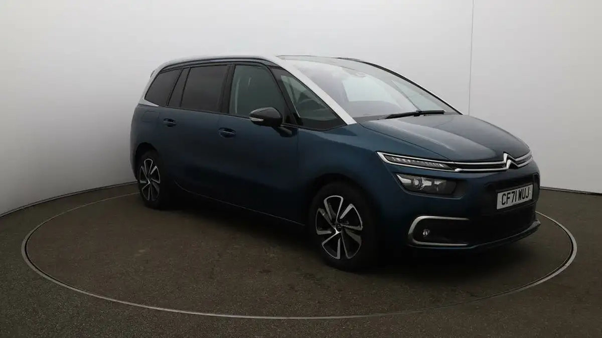 2022-citroen-grand-c4-spacetourer-15bluehdi-shine-big-1