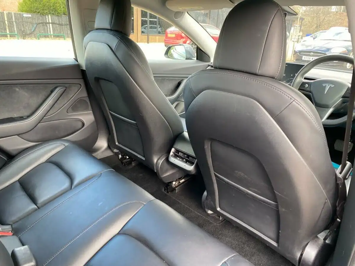 2020-tesla-model-3-e-standard-plus-big-19