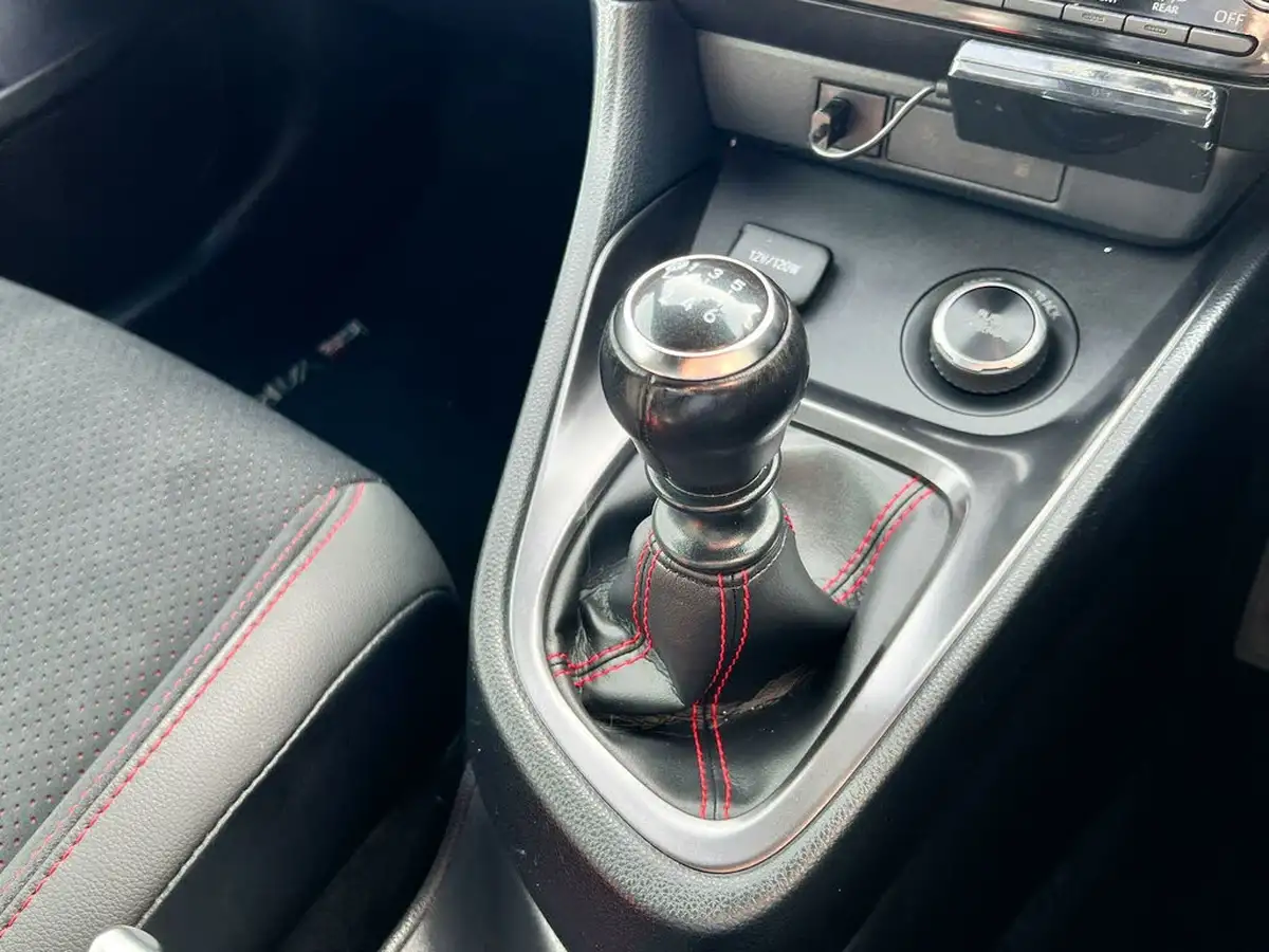 2021-toyota-yaris-16-gr-circuit-pack-big-67
