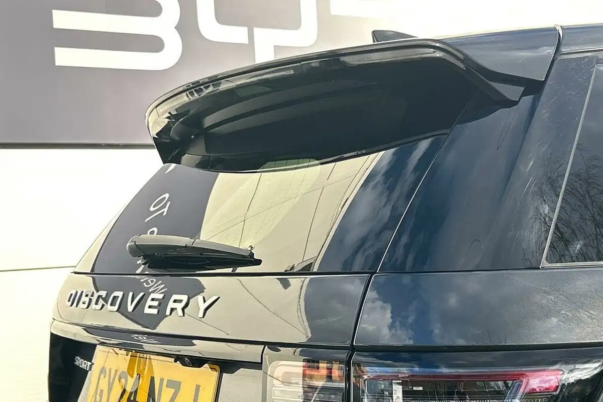 2024-land-rover-discovery-sport-20-d200-s-big-21