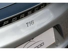 2016-porsche-cayman-718-20-small-9