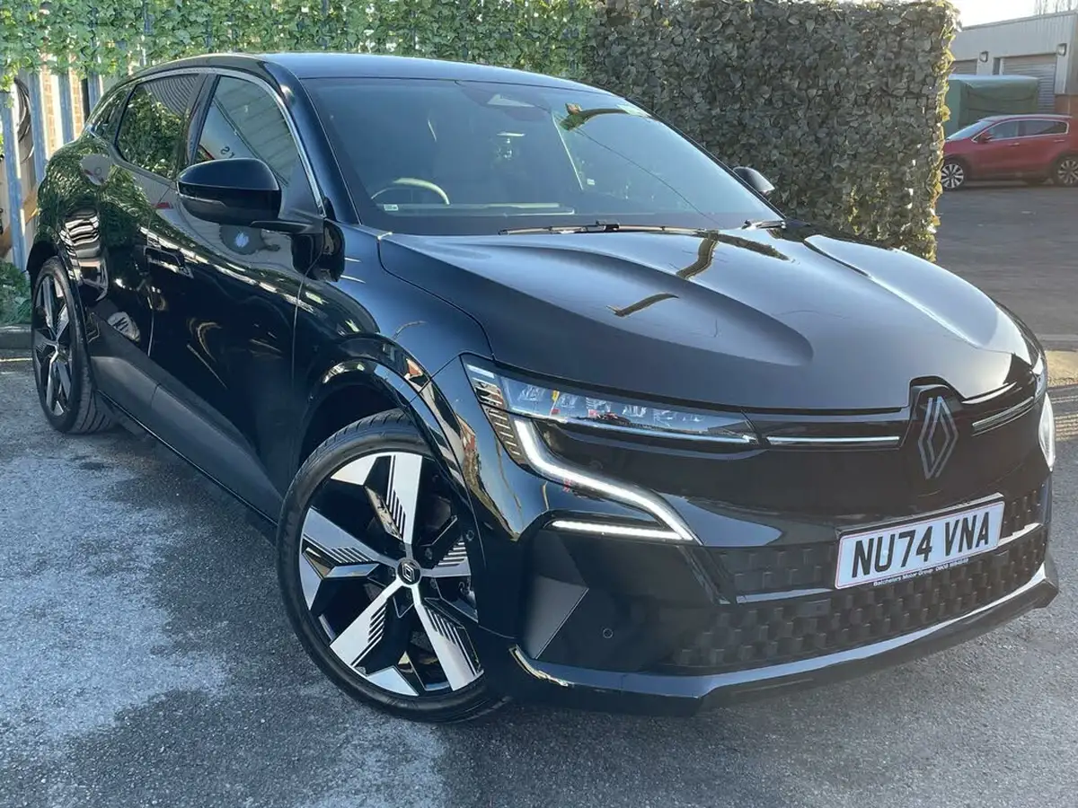 2024-renault-megane-e-tech-e-techno-e-tech-comfort-range-big-0