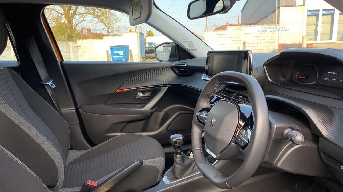 2022-peugeot-2008-suv-12-puretech-active-premium-big-20