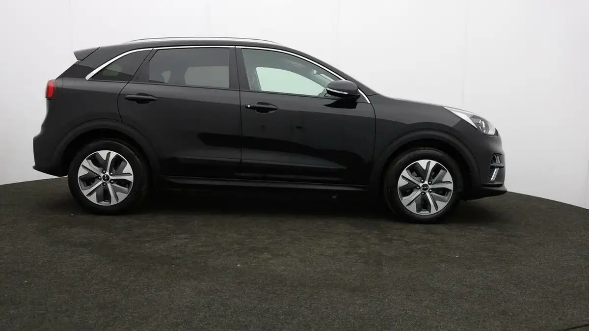 2022-kia-e-niro-ev-2-64-big-7