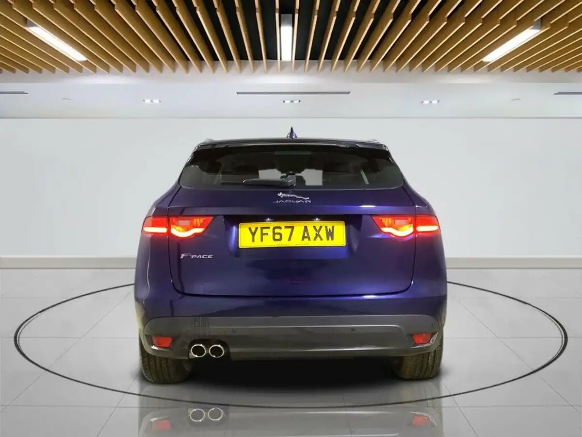 2017-jaguar-f-pace-20-i4d-prestige-163ps-ss-big-6