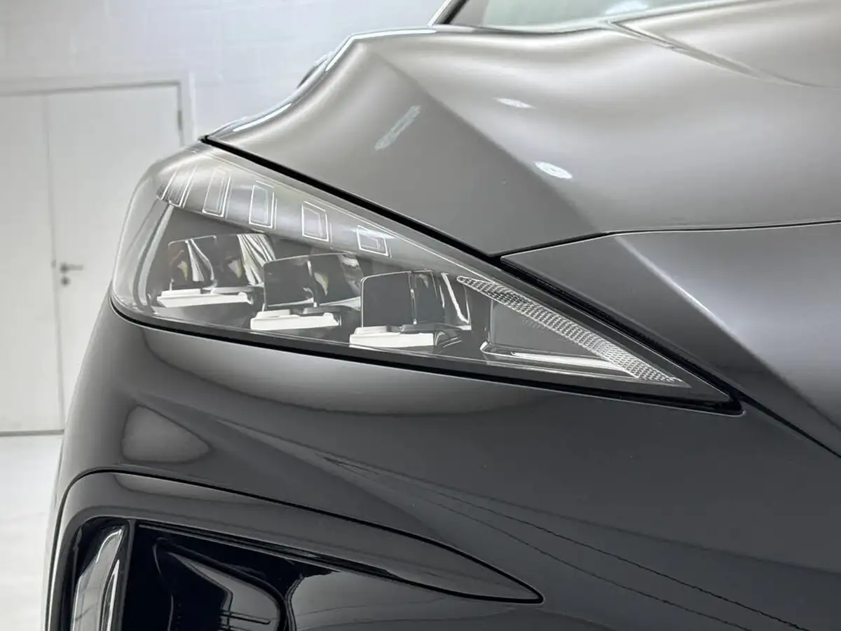 2024-mg-mg4-e-trophy-ev-203ps-long-big-28
