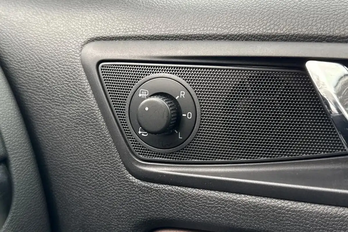 2016-skoda-yeti-outdoor-14-tsi-laurin-klement-big-25
