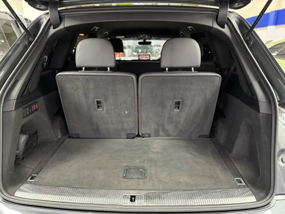 2018-audi-sq7-40tdi-vorsprung-big-40