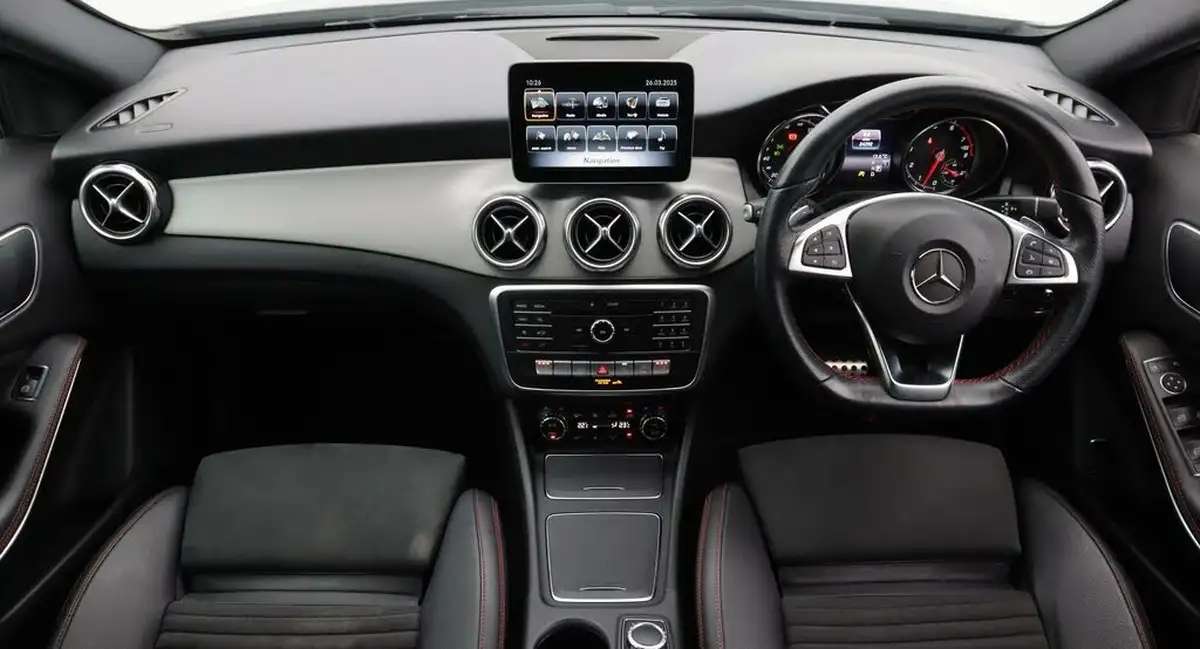 2020-mercedes-benz-gla-class-16-gla-180-amg-line-edition-7g-dct-big-13