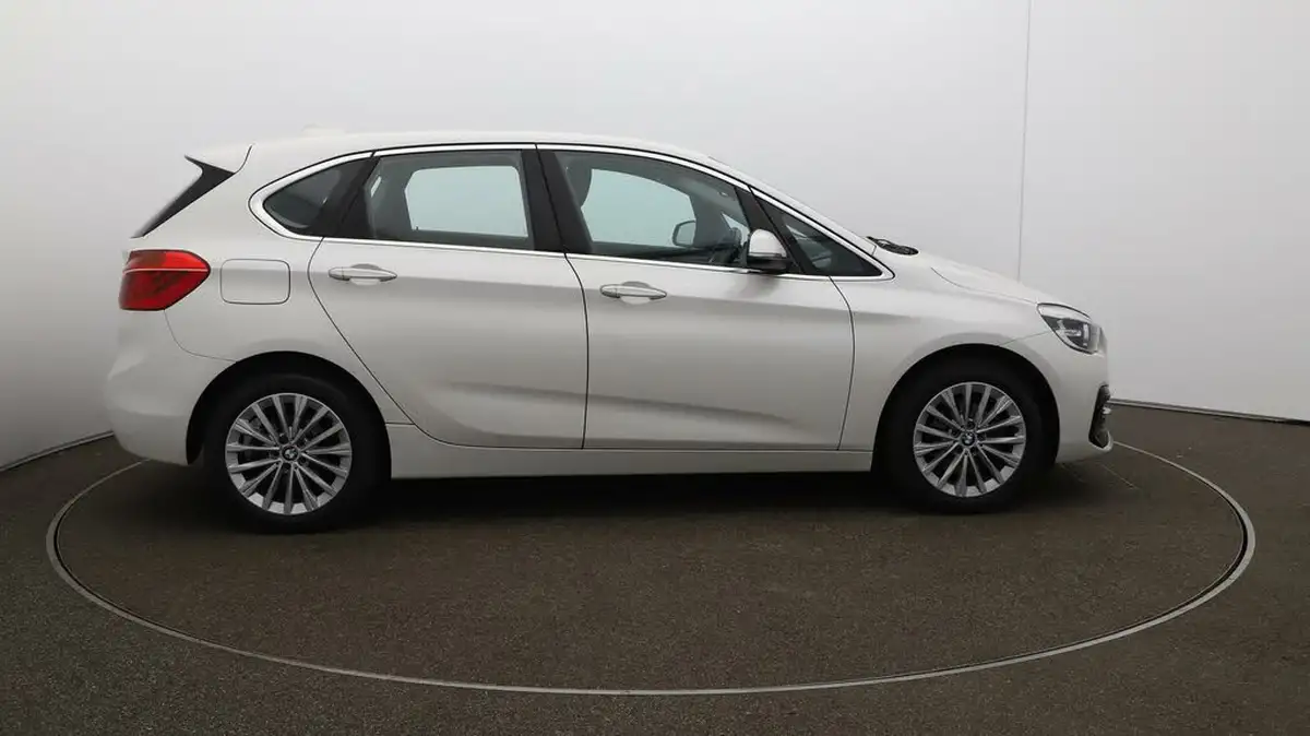 2020-bmw-2-series-15-218i-luxury-138bhp-active-big-8