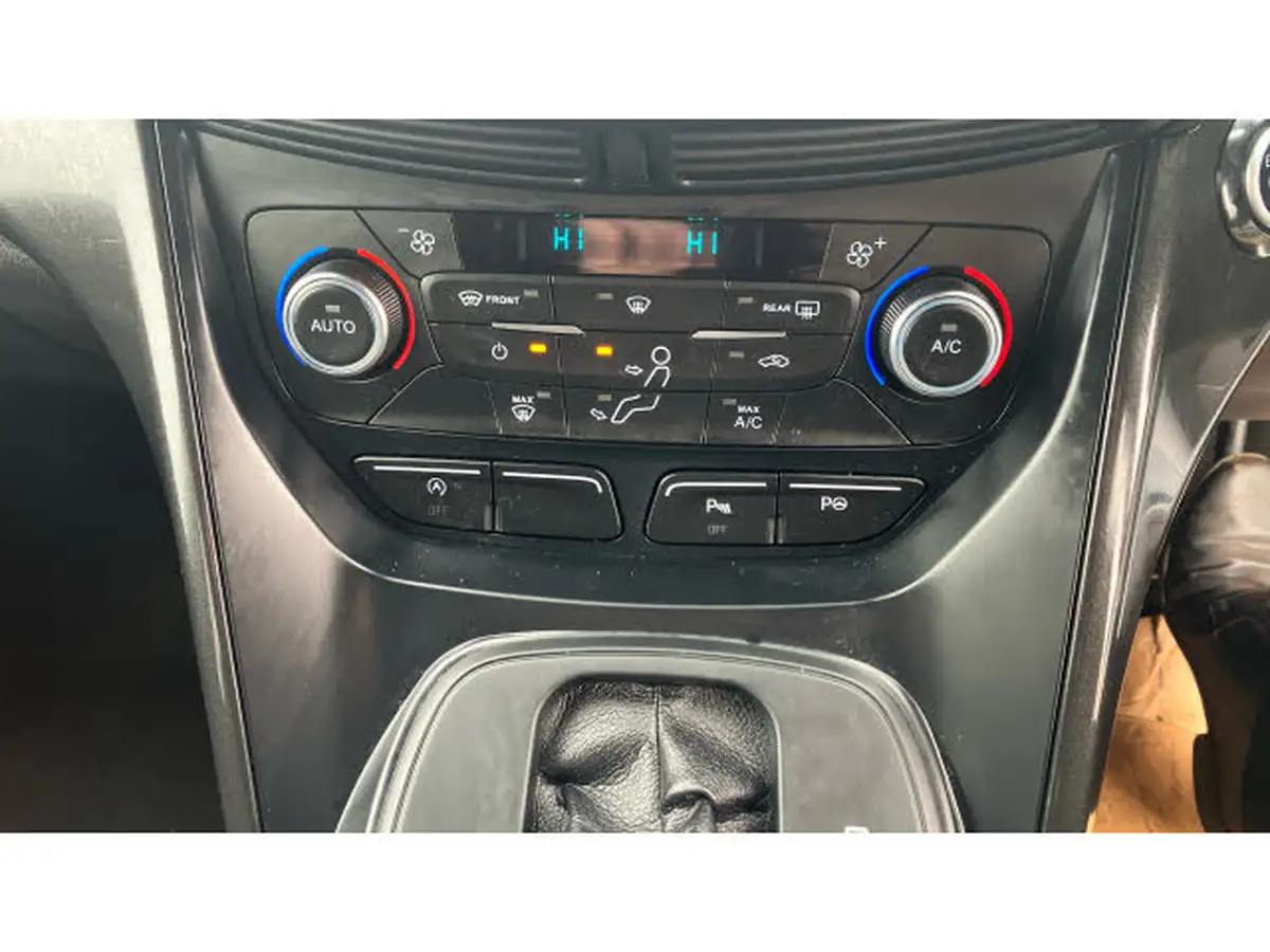 2019-ford-kuga-20tdci-st-line-120ps-ss-powershift-big-26