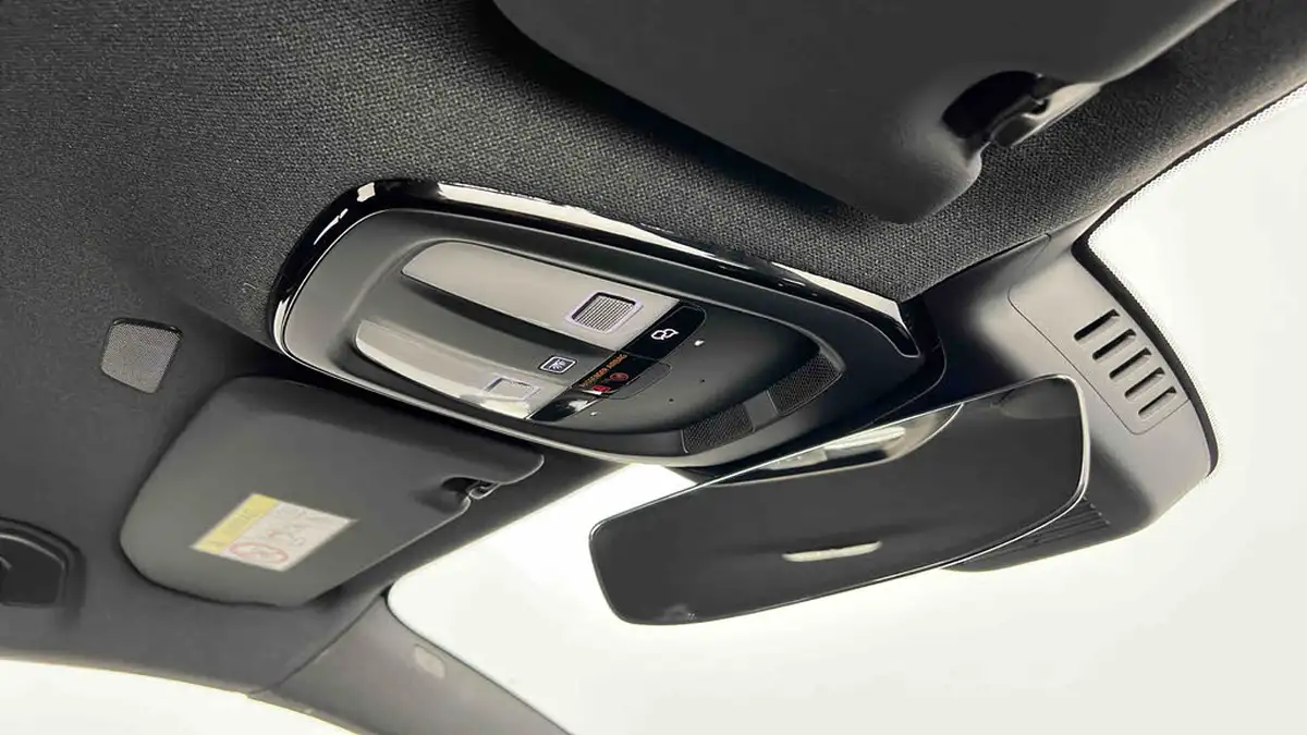 2023-volvo-xc40-20-b3-plus-big-33
