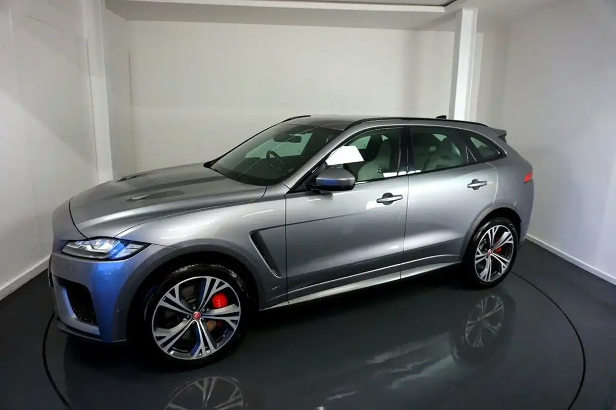 2019-jaguar-f-pace-50-v8-sc-svr-big-2