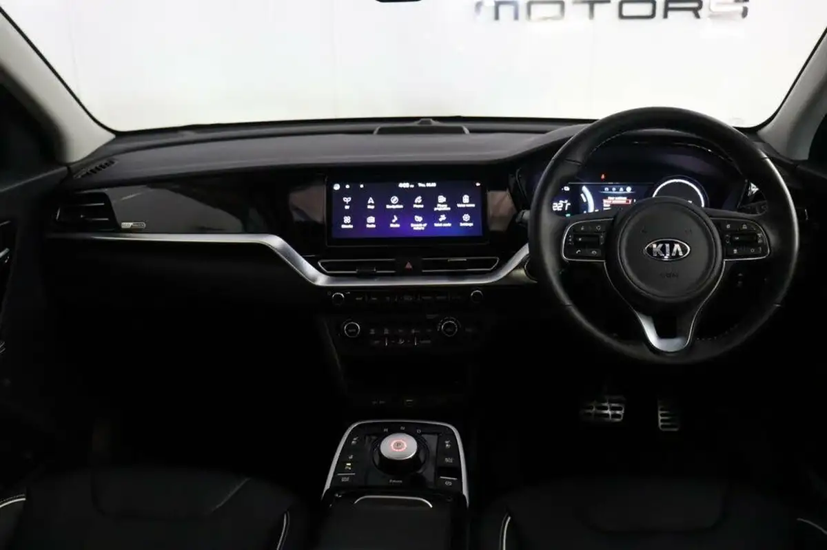 2021-kia-e-niro-ev-4-big-8
