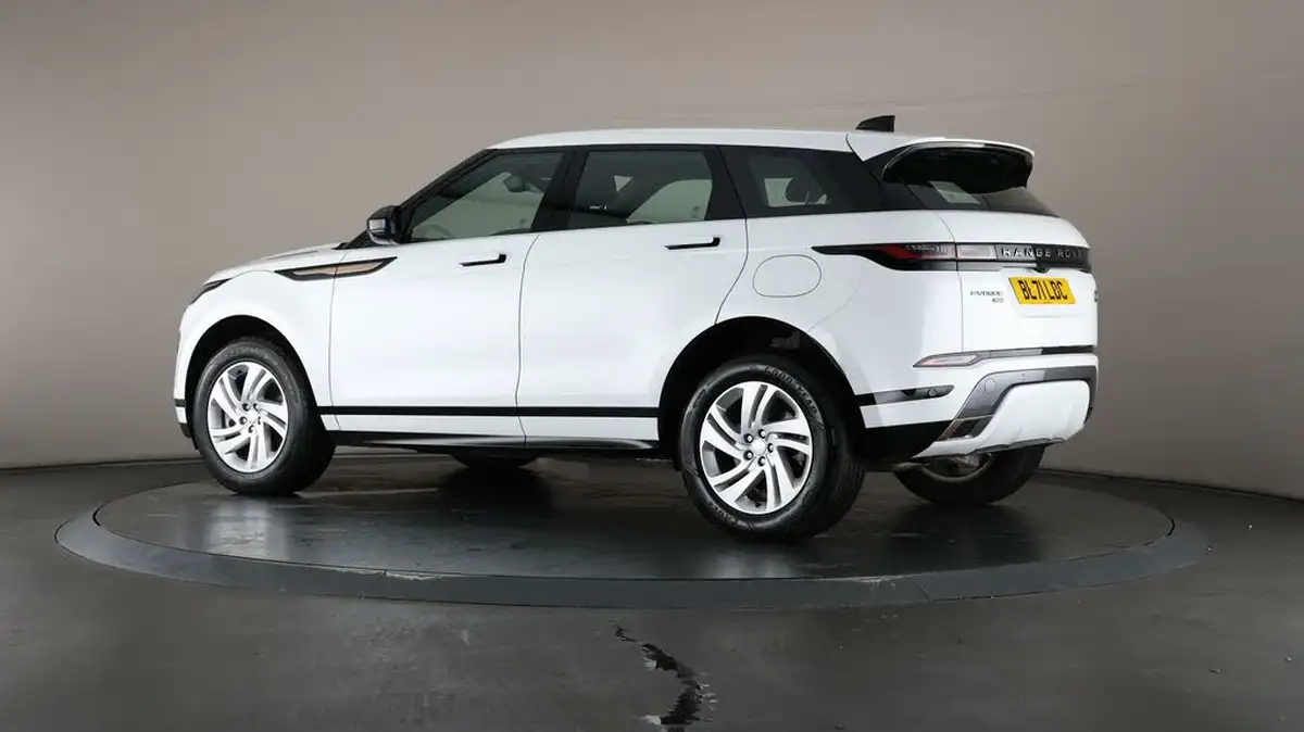 2022-land-rover-range-rover-evoque-15-p300e-r-dynamic-s-big-54