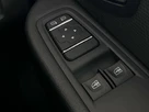 2017-renault-clio-12-play-small-26