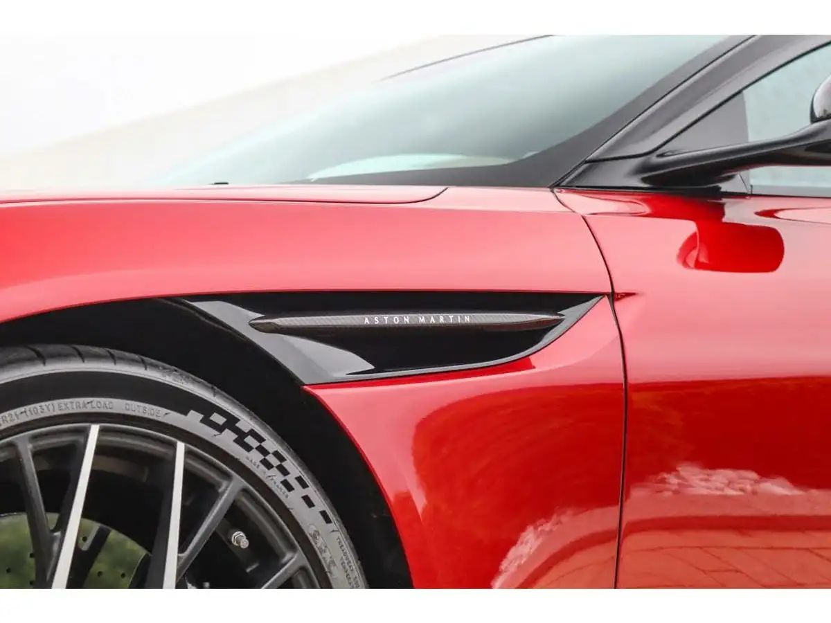 2024-aston-martin-db12-40-v8-auto-euro-6-ss-2dr-big-9