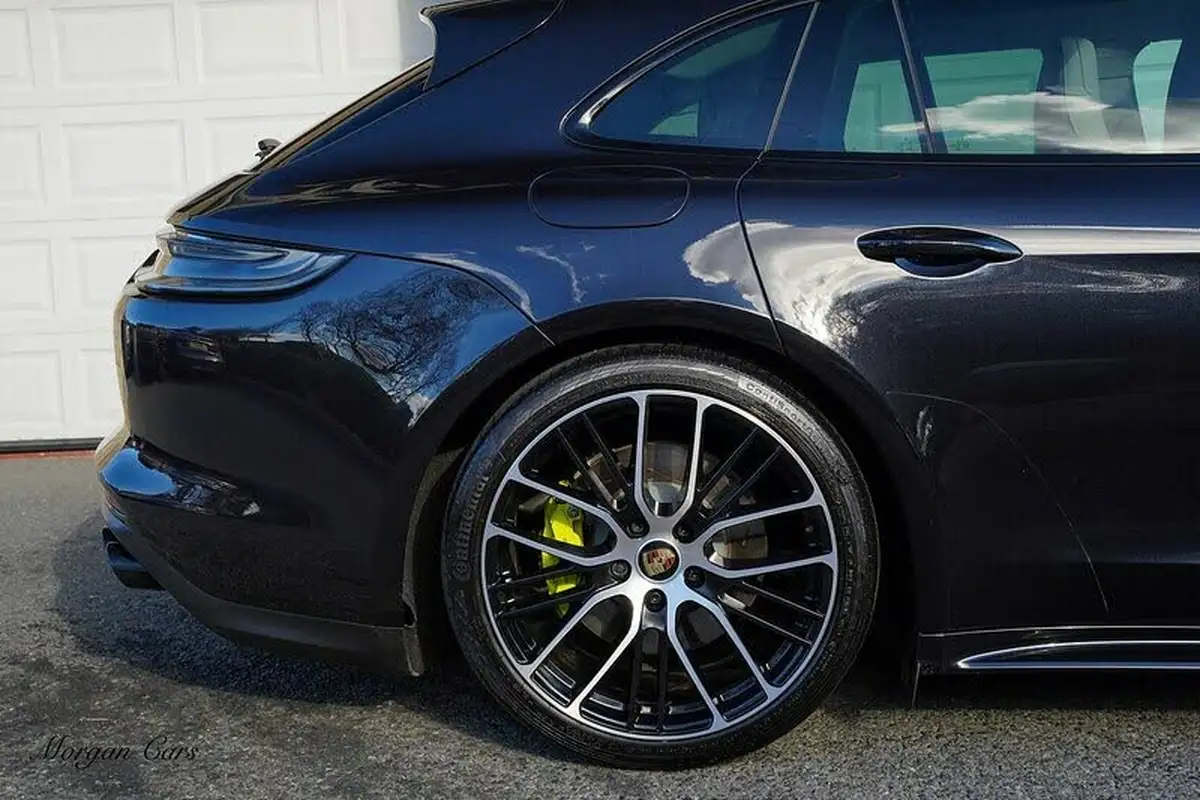 2022-porsche-panamera-30-4-e-hybrid-sport-turismo-big-6