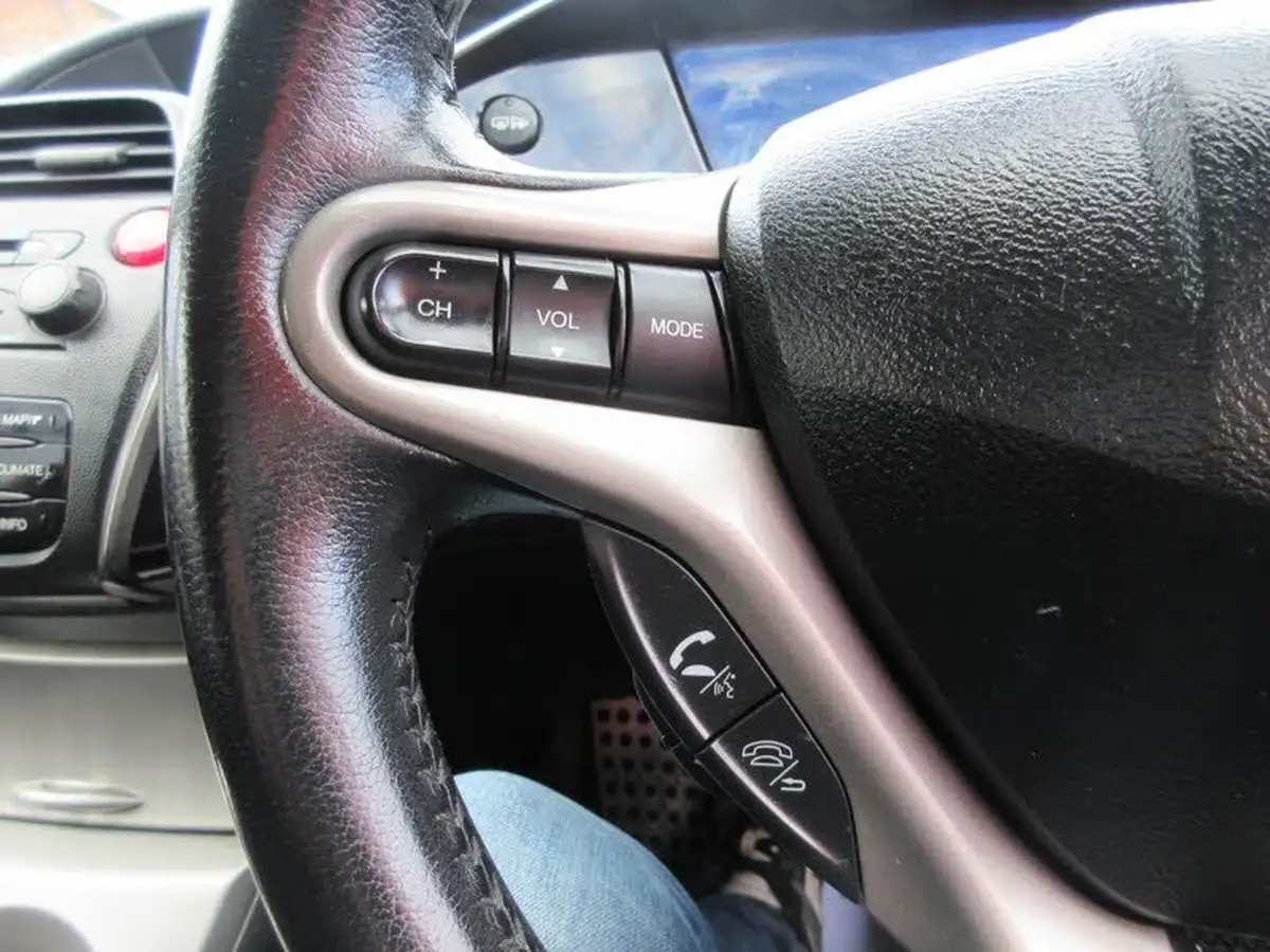 2007-honda-civic-18-ex-glass-roof-big-10