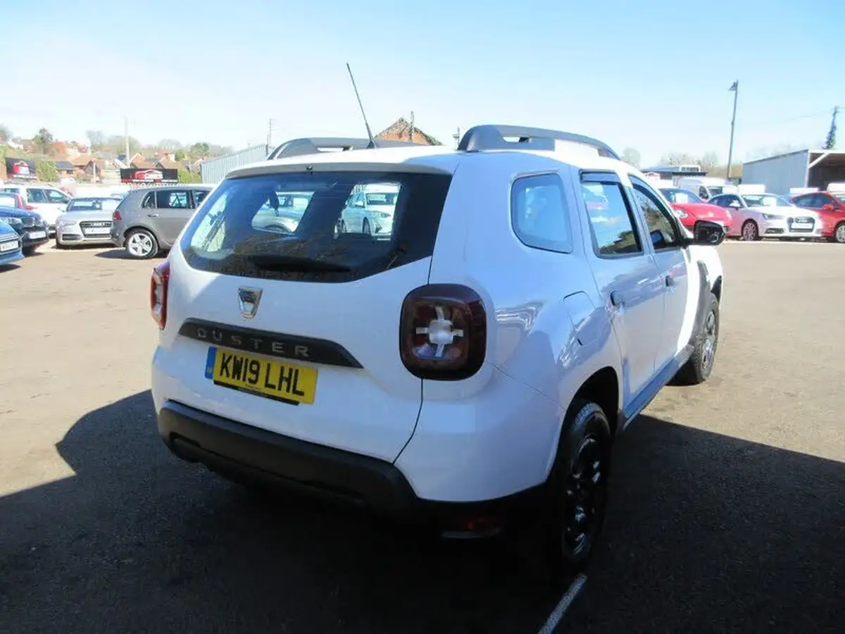 2019-dacia-duster-16-sce-essential-big-6