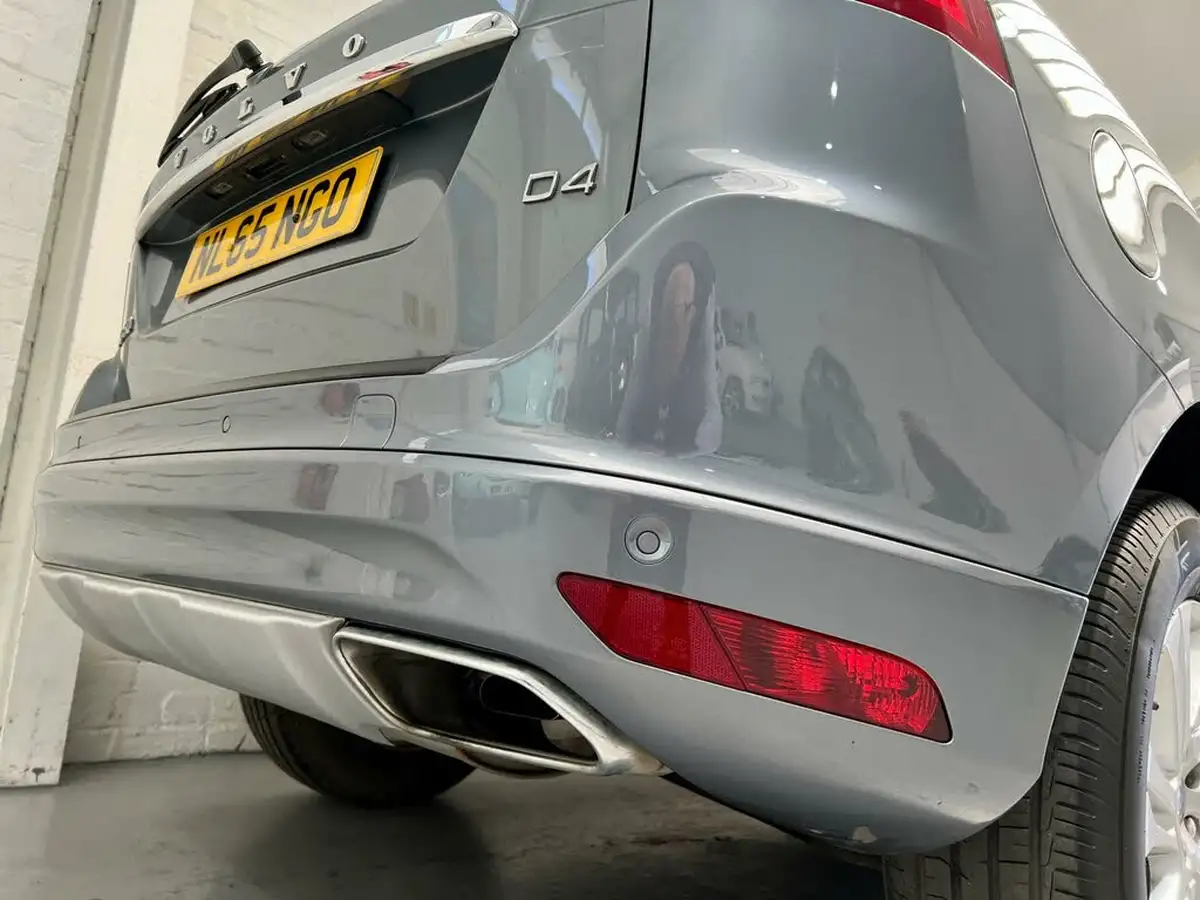 2015-volvo-xc60-20td-d4-se-190bhp-geartronic-big-48