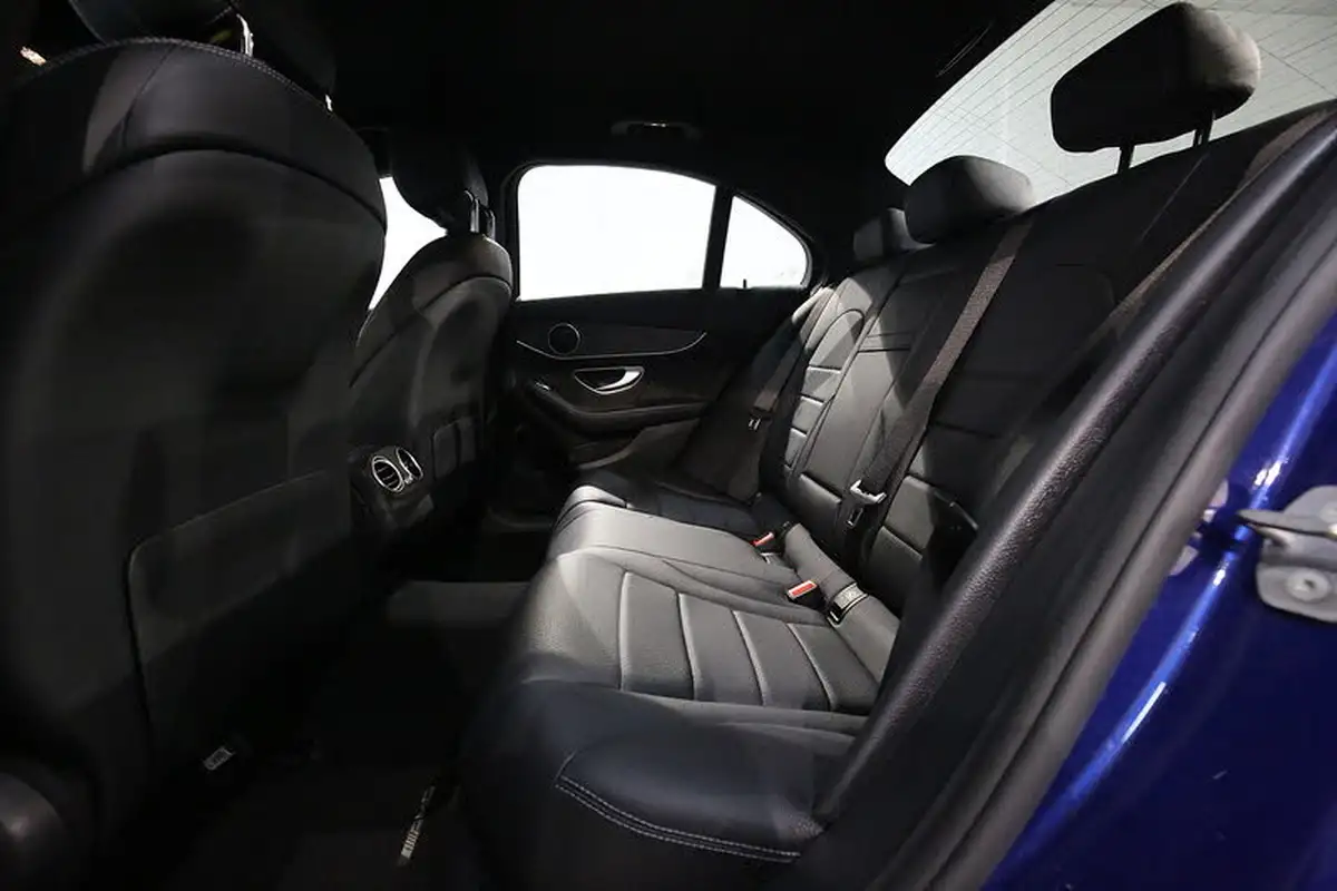2017-mercedes-benz-c-class-21d-c220d-amg-line-ss-saloon-4d-9g-tronic-plus-big-20