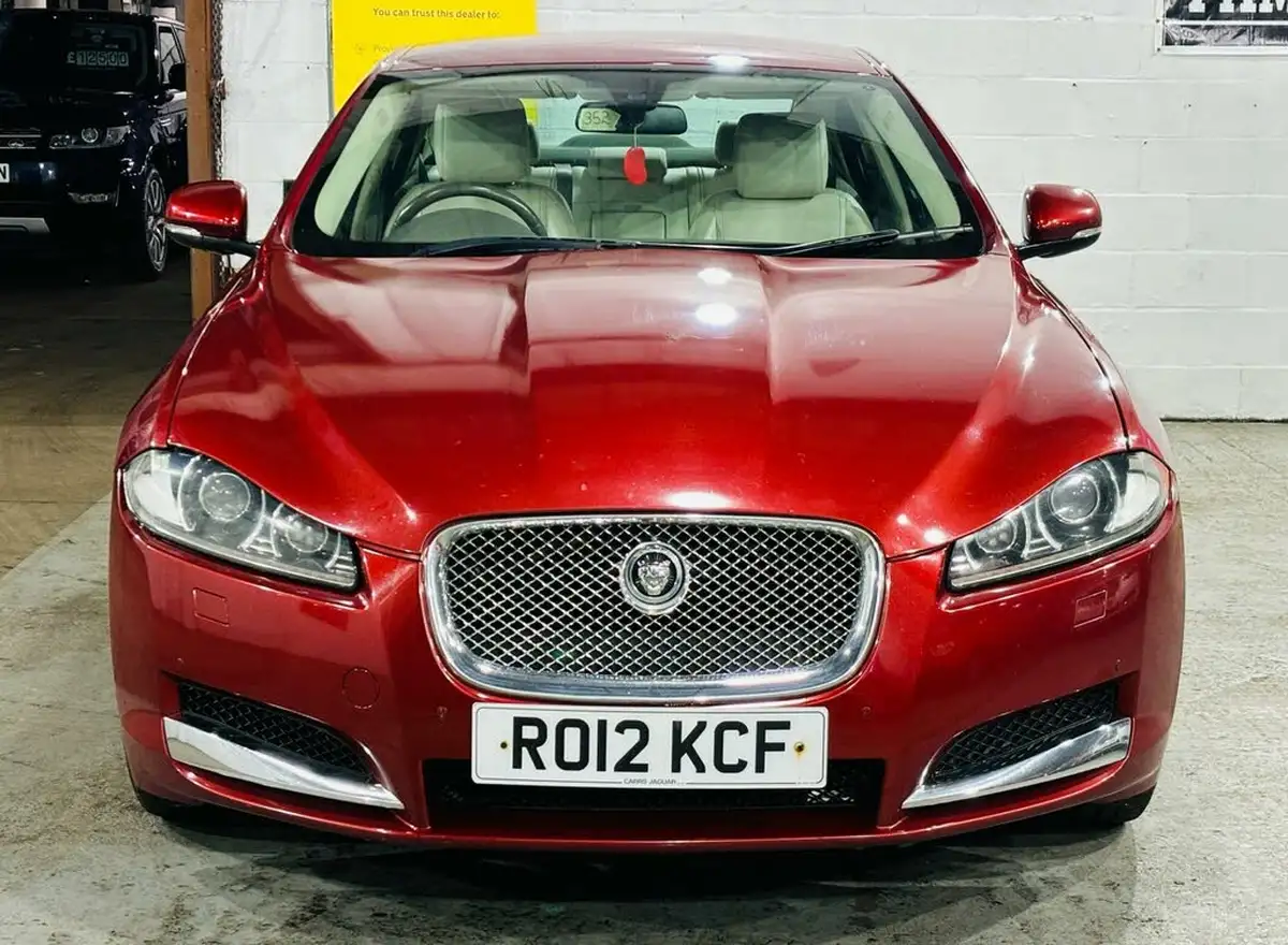 2012-jaguar-xf-22td-premium-luxury-190ps-saloon-4d-auto-big-1