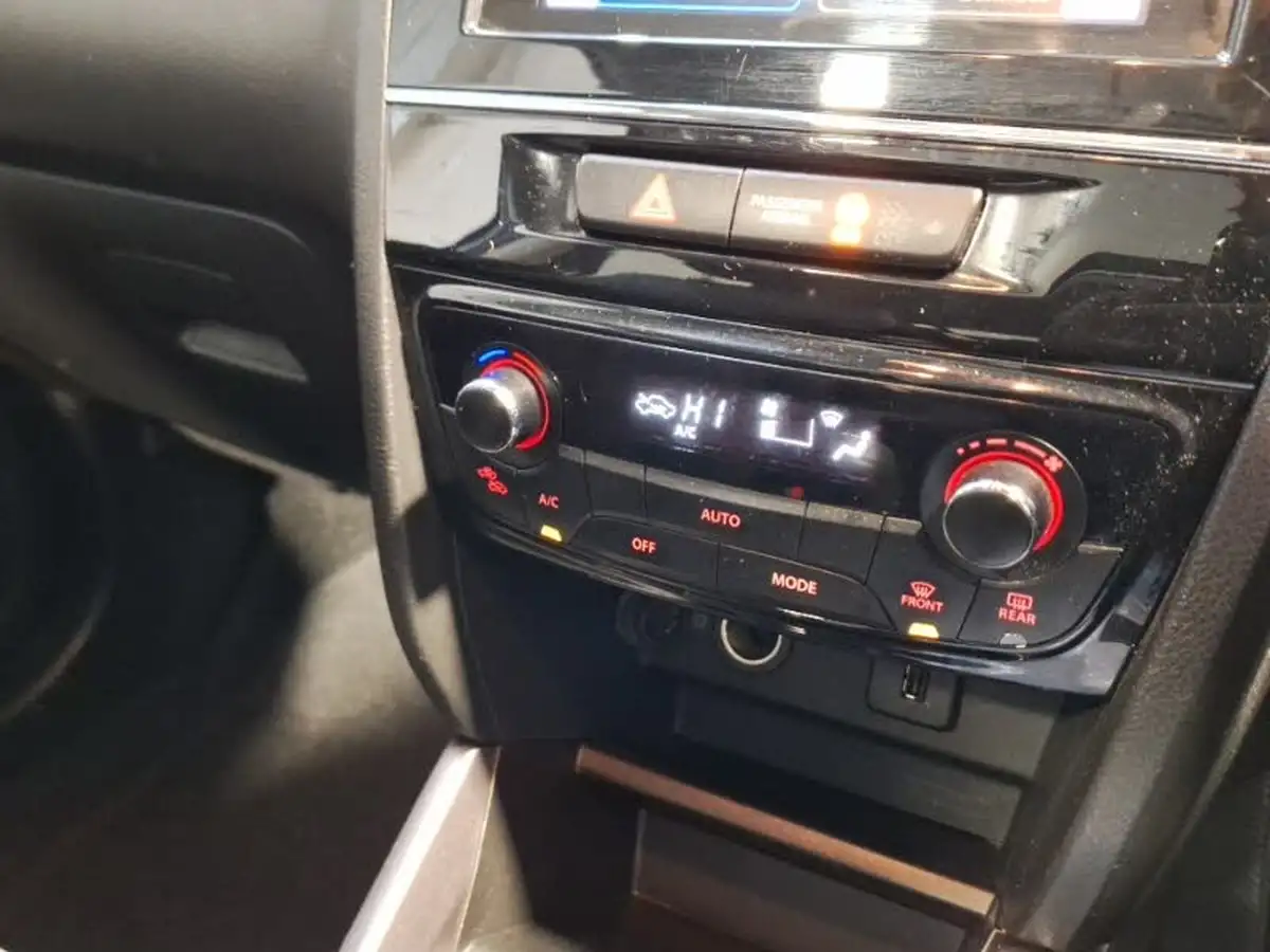 2019-suzuki-vitara-14-boosterjet-sz5-big-17