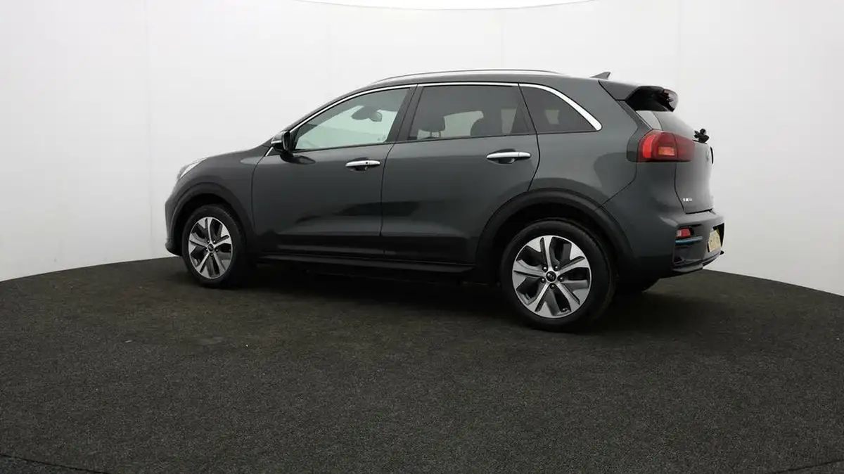 2020-kia-e-niro-ev-2-big-72
