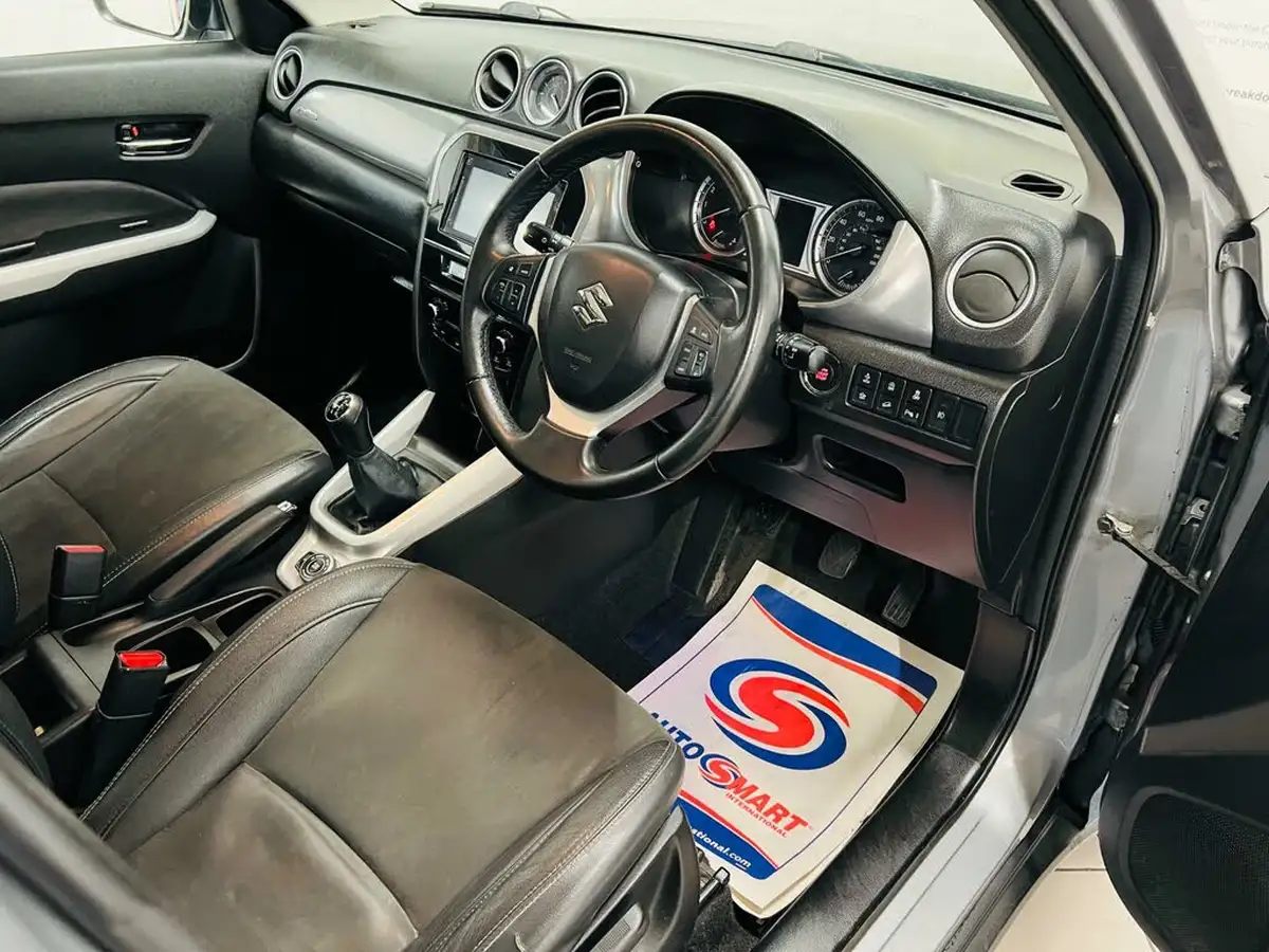 2015-suzuki-vitara-16-sz5-allgrip-big-13
