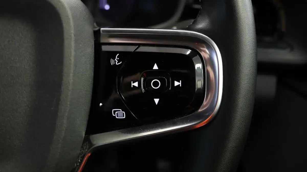 2022-polestar-polestar-2-e-ps2-165kw-standard-single-hatchback-big-22