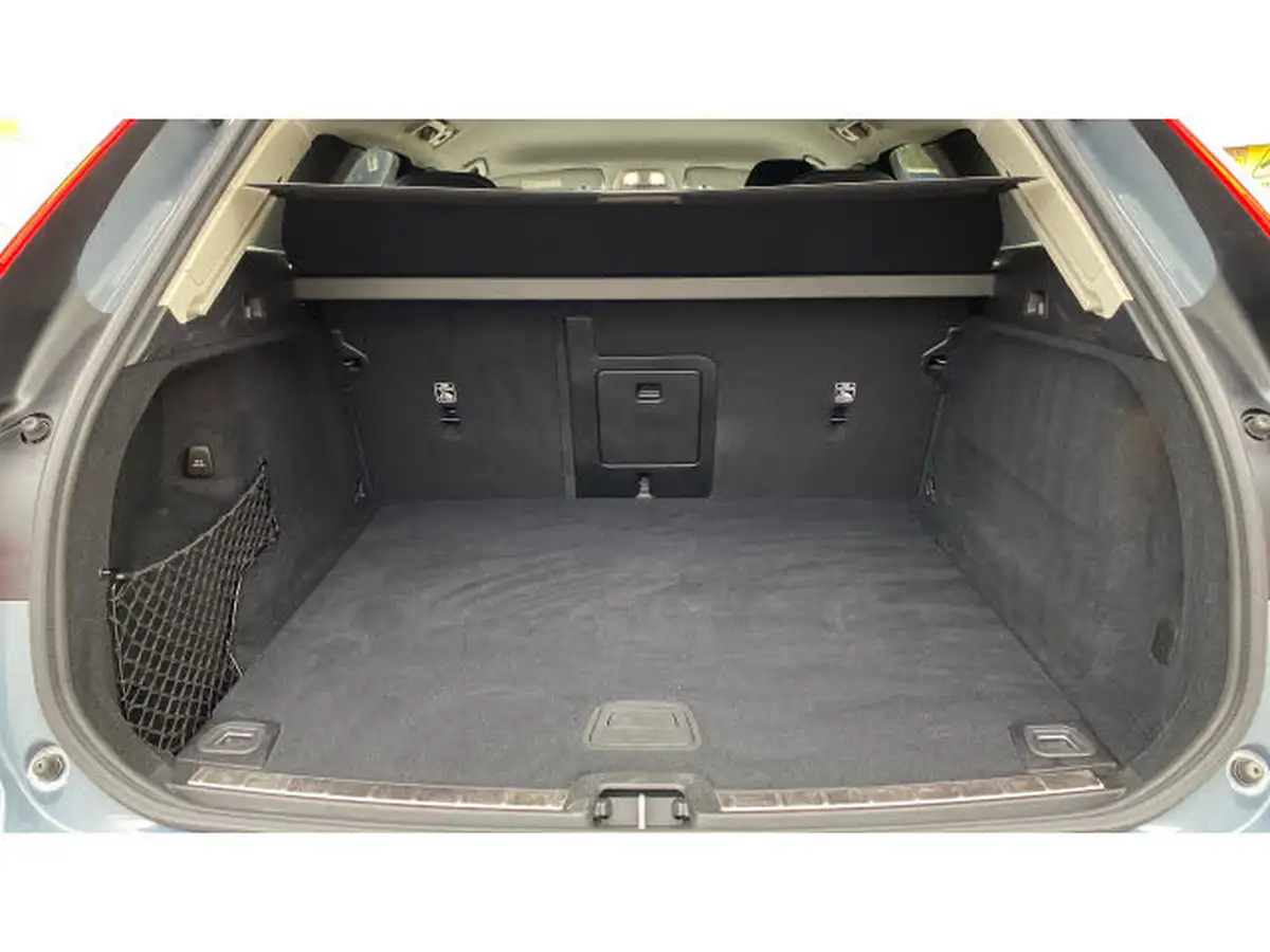 2024-volvo-xc60-20td-b4-plus-big-16