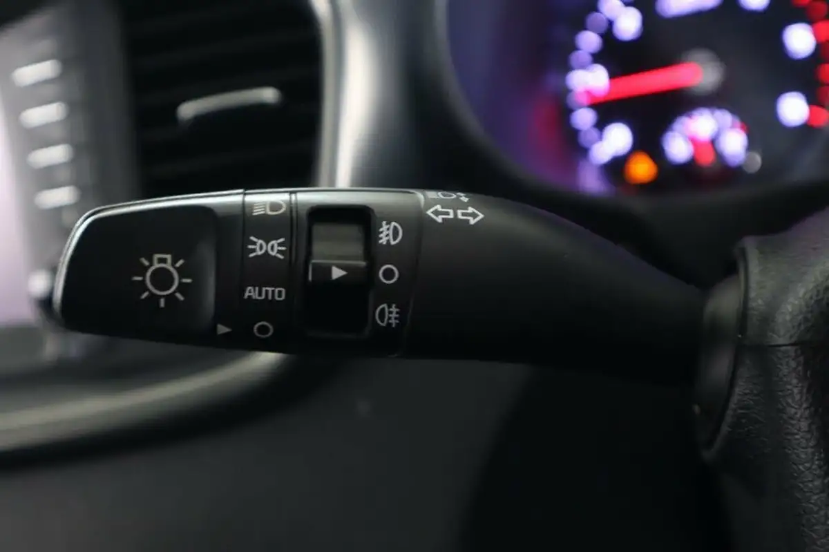 2015-kia-sorento-22-crdi-kx-2-197bhp-awd-isg-big-23