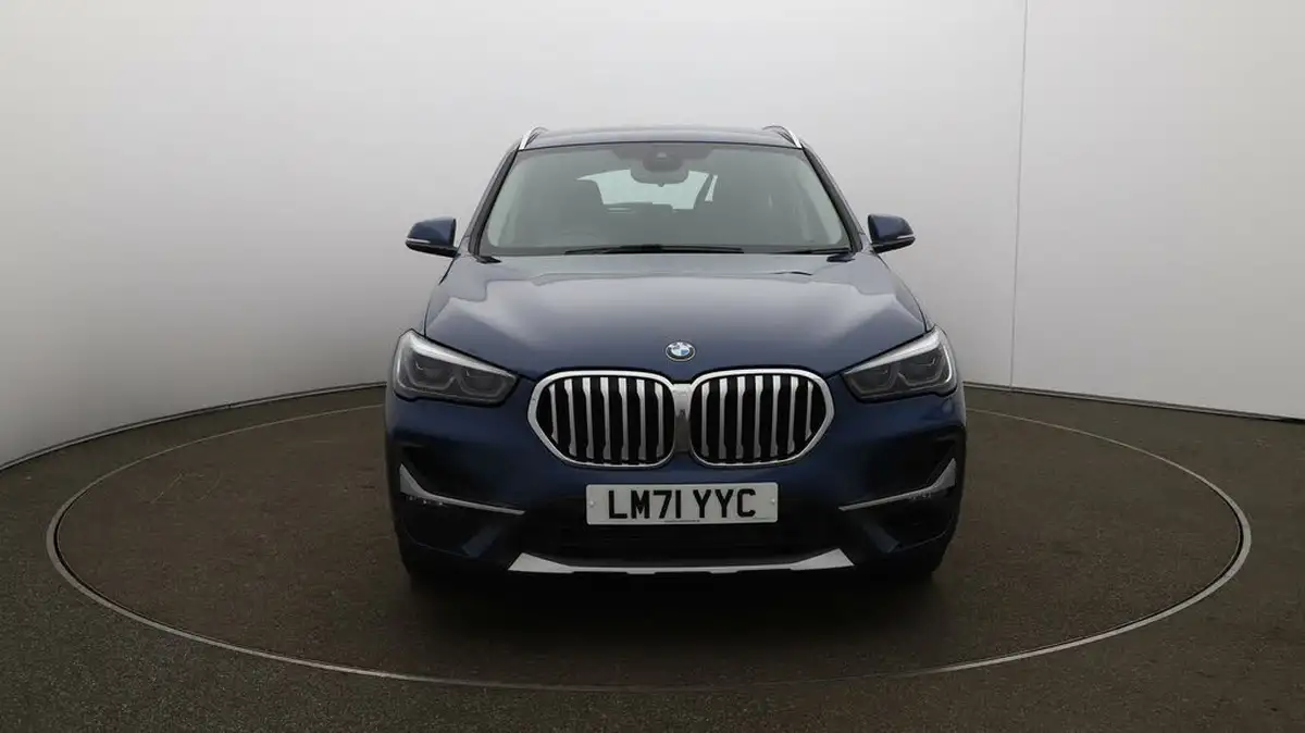 2021-bmw-x1-20-sdrive20i-xline-big-2