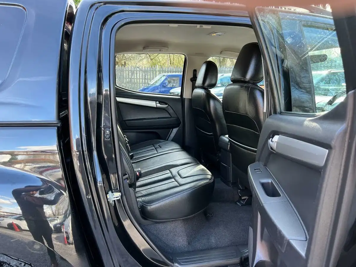 2014-isuzu-d-max-25td-venetian-red-blade-auto-big-36
