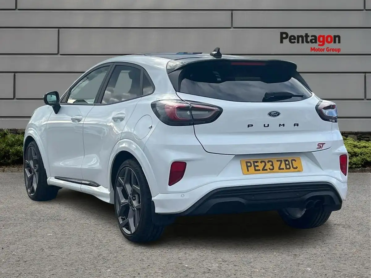 2023-ford-puma-suv-15-st-big-1
