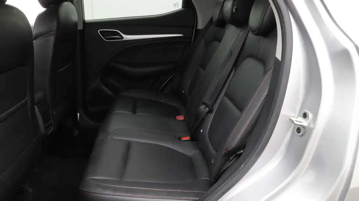 2023-mg-zs-suv-15-vti-tech-exclusive-big-16