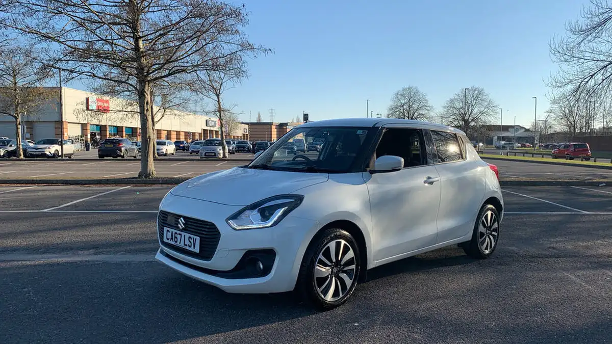 2017-suzuki-swift-10-boosterjet-sz5-shvs-big-6