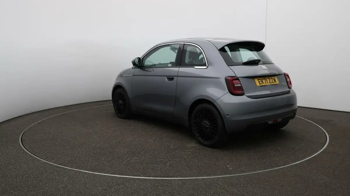 2022-fiat-500-e-la-prima-big-59