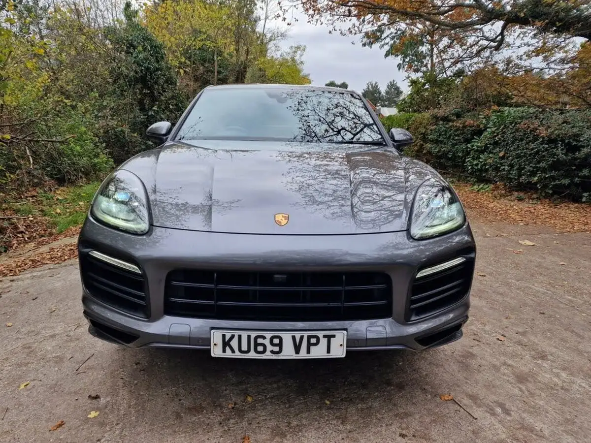 2019-porsche-cayenne-30-v6-s-big-4