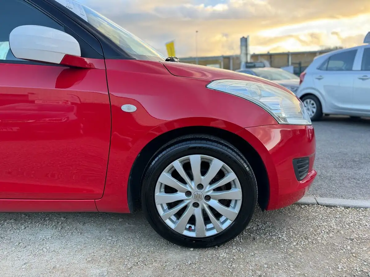 2013-suzuki-swift-12-sz3-93bhp-3d-big-18