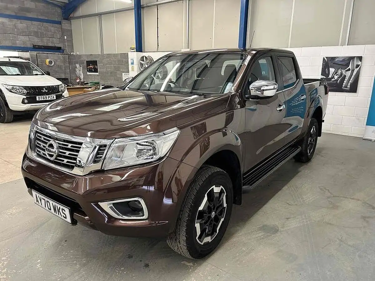 2021-nissan-navara-23dci-tt-n-connecta-8-navi-big-2