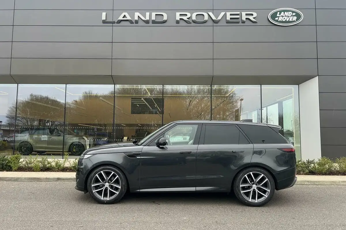2024-land-rover-range-rover-sport-30-d300-dynamic-se-big-6