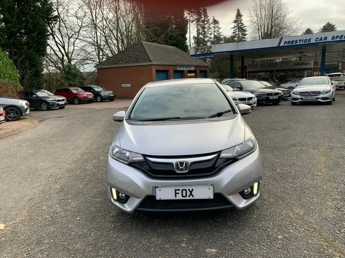 2016-honda-jazz-13-i-vtec-ex-cvt-big-13