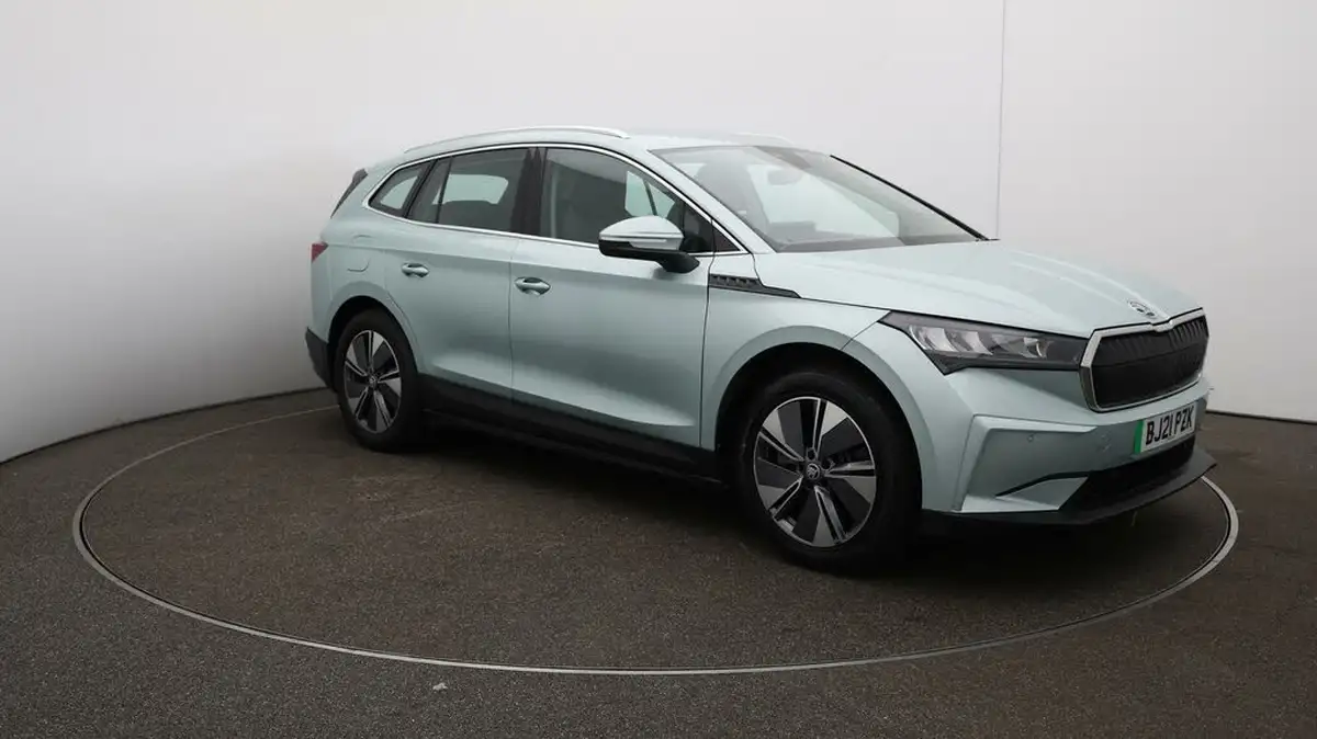 2021-skoda-enyaq-e-80-loft-82-kwh-big-1