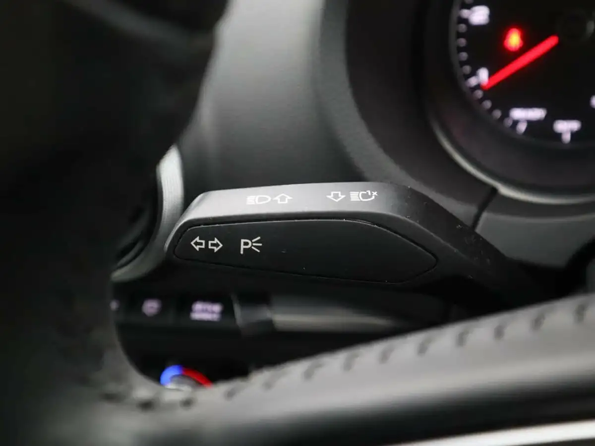 2020-audi-a3-16-30-tdi-sportback-5d-big-31