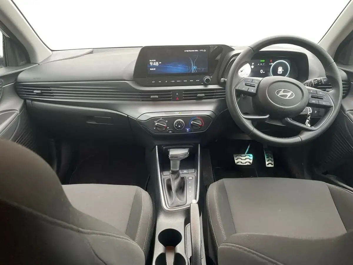 2024-hyundai-bayon-10-t-gdi-advance-7dct-big-12