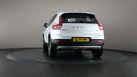 2022-volvo-xc40-20-b4-inscription-awd-small-36