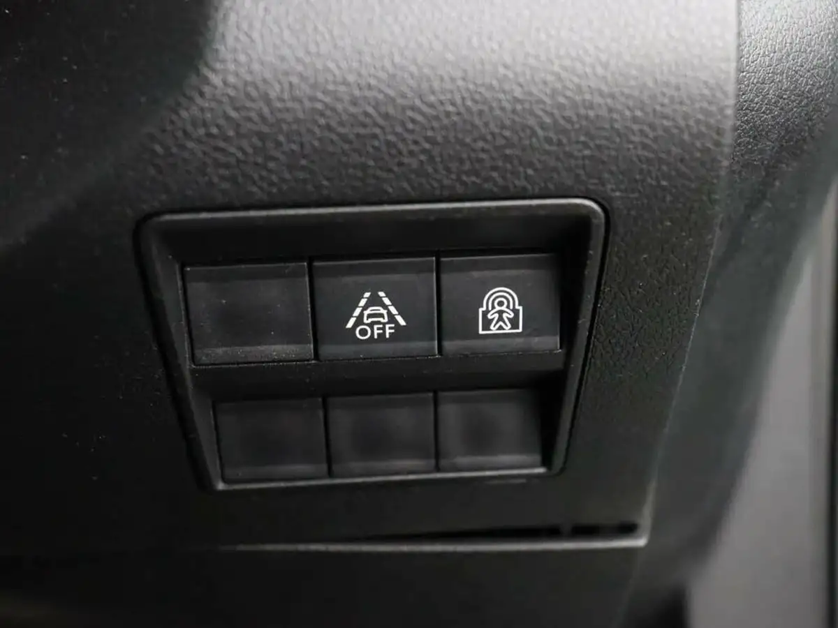 2020-citroen-berlingo-15bluehdi-flair-xl-size-130ps-big-32